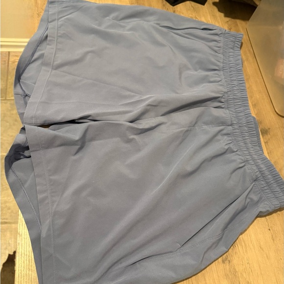 Men's Grey Lululemon Athletic Shorts - Picture 1 of 2